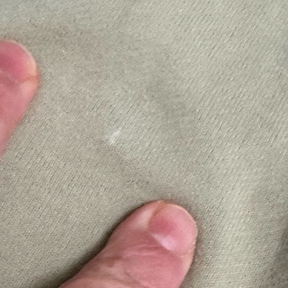 Lit active cowl neck sweatshirt size large  with flaw - Picture 13 of 13